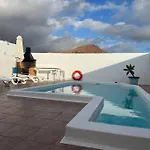 23 Volcano Zarote